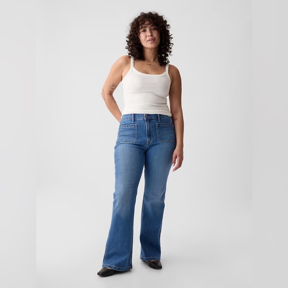 Gap 70's Flare High Rise Jeans, size 34